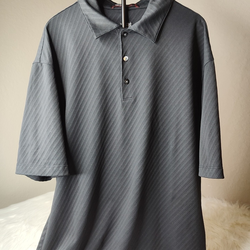 Nike Tiger Woods Collection Polo Mens M Black Textured Short Sleeve Golf Shirt